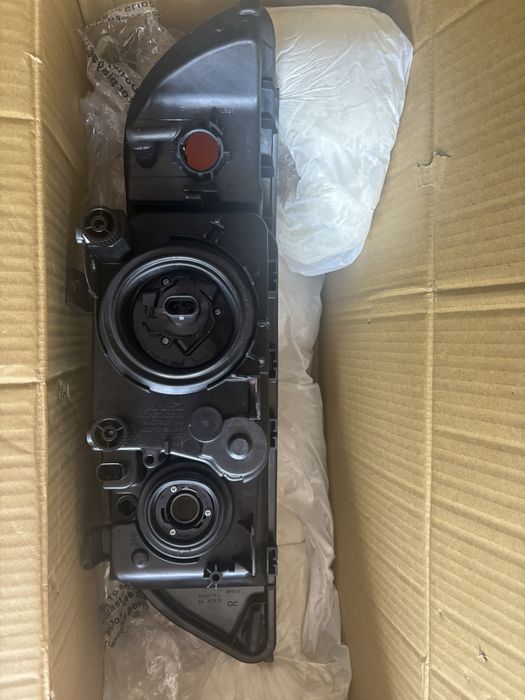 BMW Seria 5 E39 Sedan prawa lampa przod TYC 20-0379-05-2