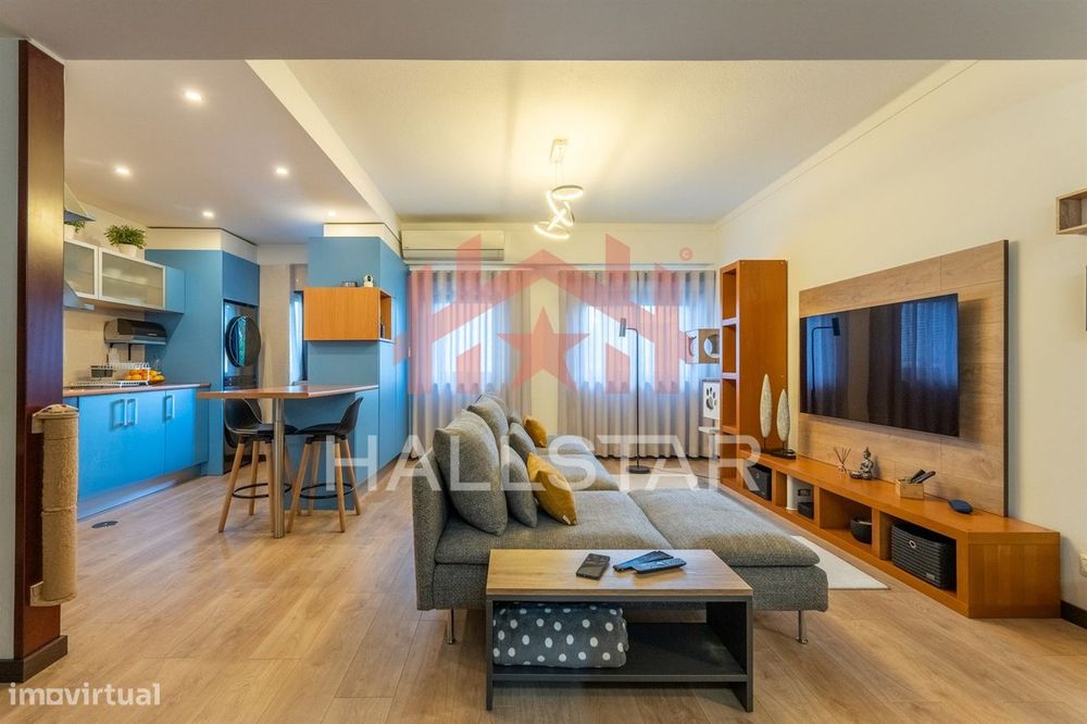 Apartamento T1+1 / Mobilado e Equipado / Centro da Cidade de Leiria