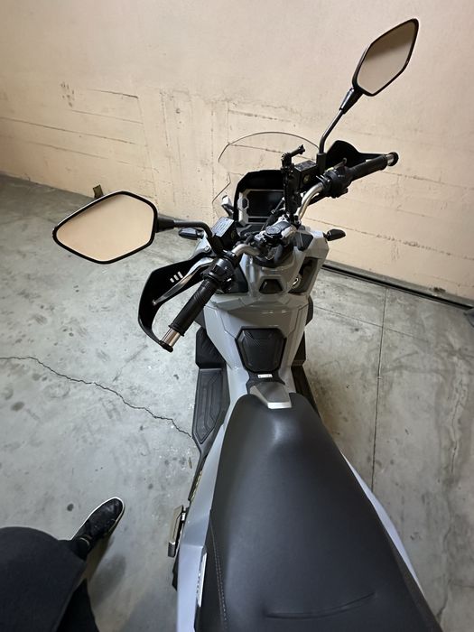 Sym adx 125 scooter