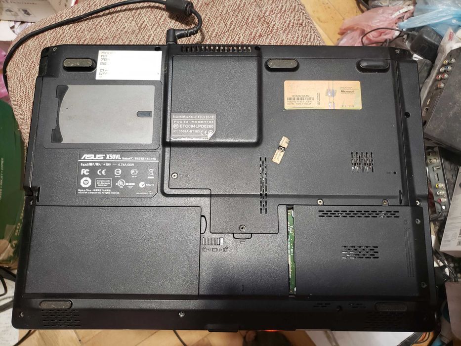 Ноутбук Asus X50 VL ( похож на LG E50).