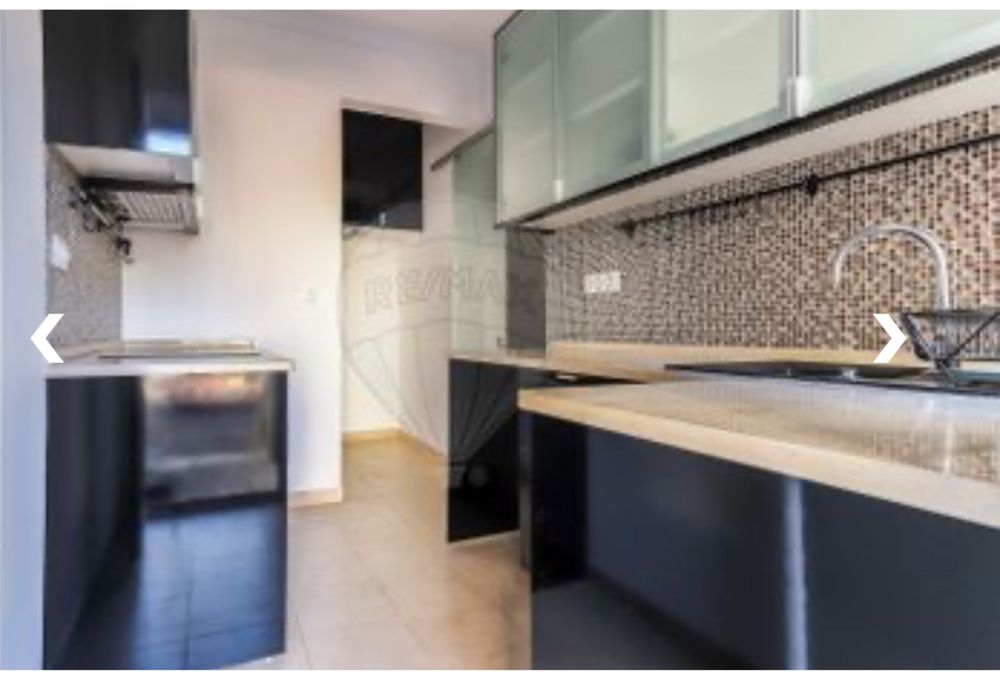 Aluga-se apartamento