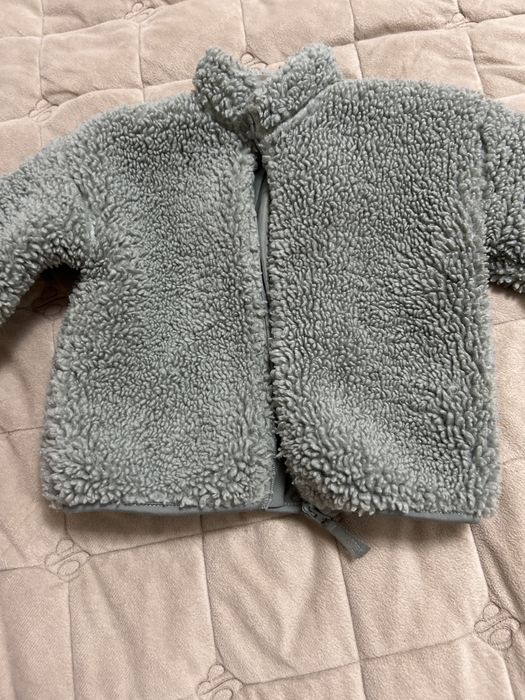 Курточкав гарному стані підійде хлопчикові і дівчинці