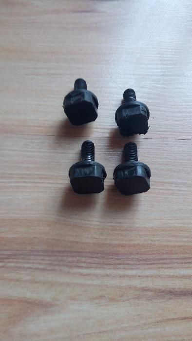 MAKITA ŚRUBA ELM4610 fi 6 ; komplet 4 szt. 10 zł