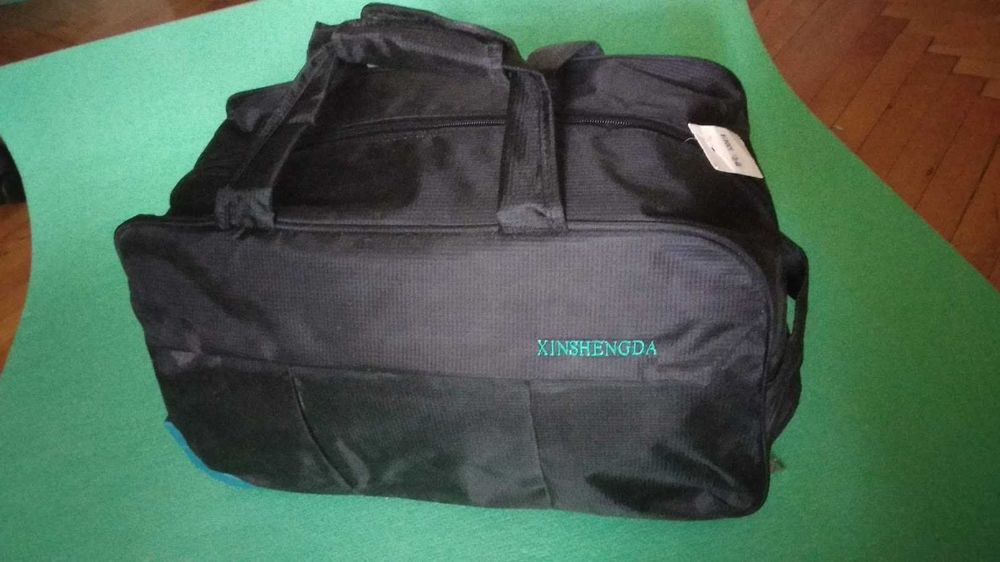 Сумка дорожная на колесиках