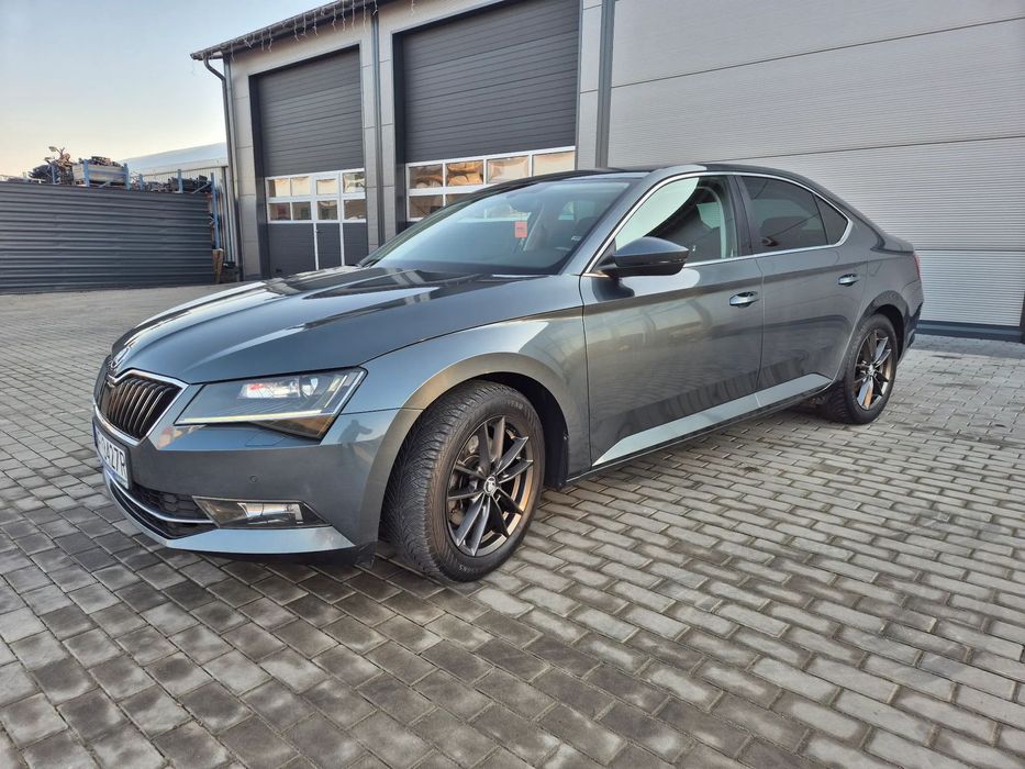 Skoda Superb SKODA SUPERB 1.8 2018 rok bezwypadkowa mały przebieg