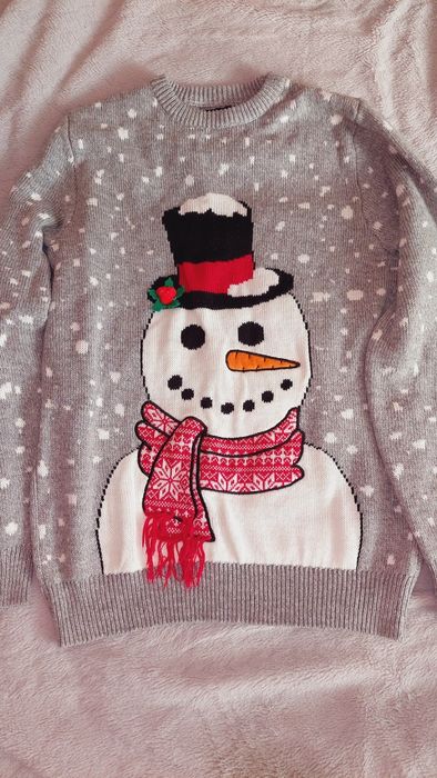 Новорічні светри
