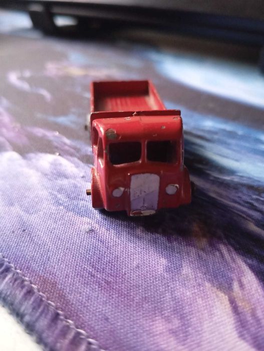Matchbox Lesney No. 20a E.R.F. Stake Truck – stary model kolekcjonerski