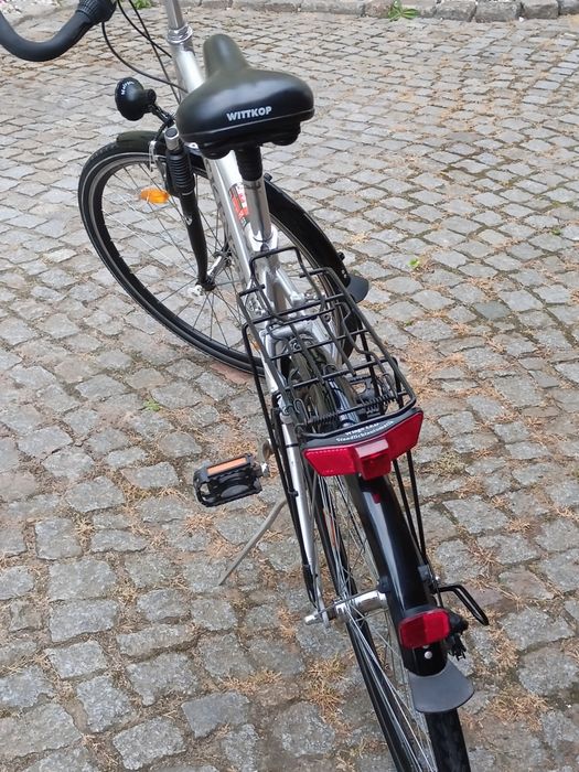 Rower trekkingowy 28