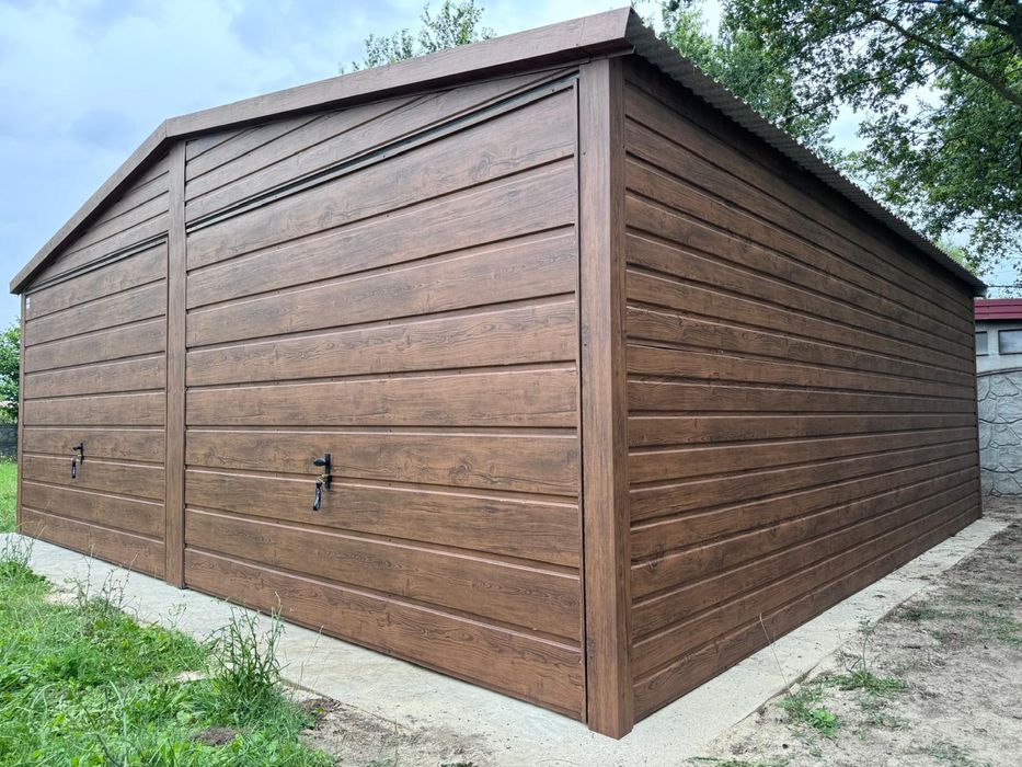 Garaż blaszany drewnopodobny 6x6