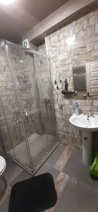 В центрі міста подобова , погодина оренда смарт-квартира ( студія)