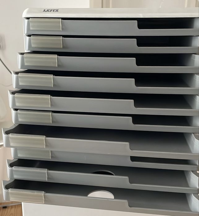 Armario gavetas Leitz