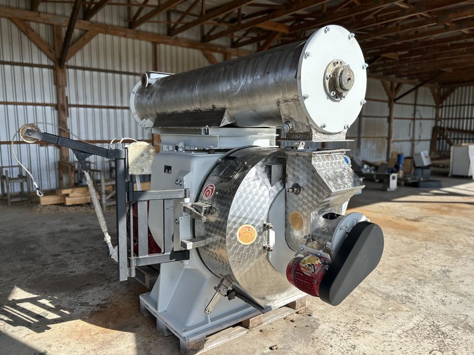 Sprout Matador M12 – granulator do pasz i peletu drzewnego – po remoncie
