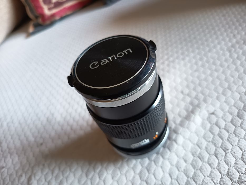 Lente Canon + Anel para filtros + flash