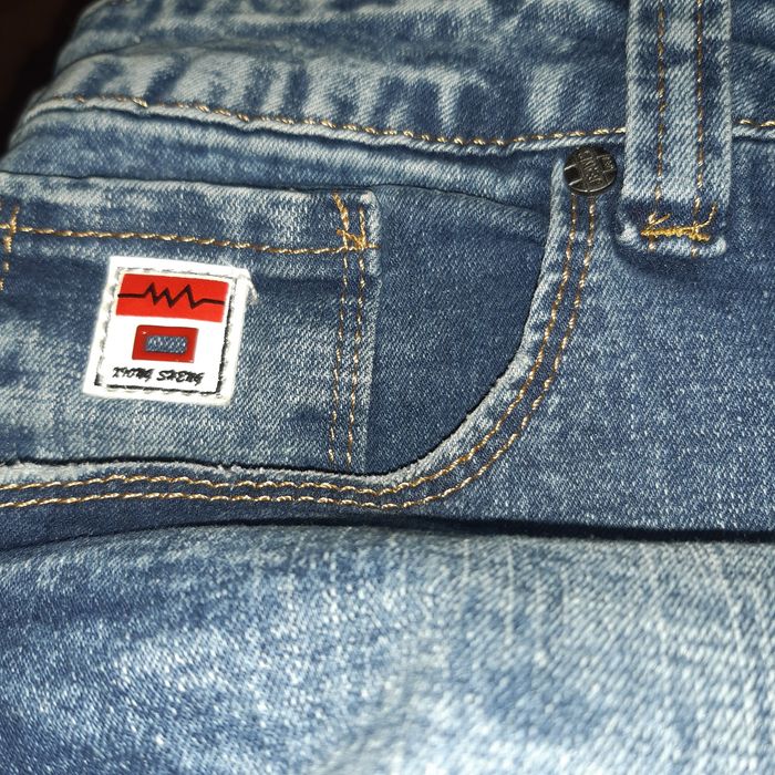 Шорты джинсовые size 34