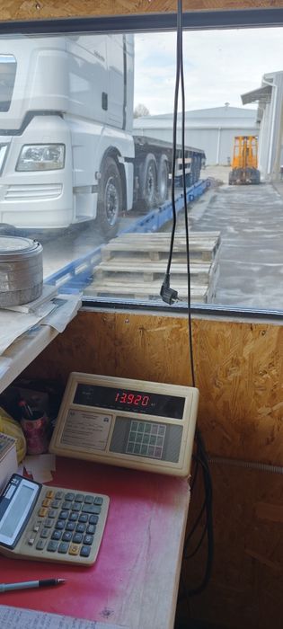 Трал полуприцеп платформа негабарит шміц