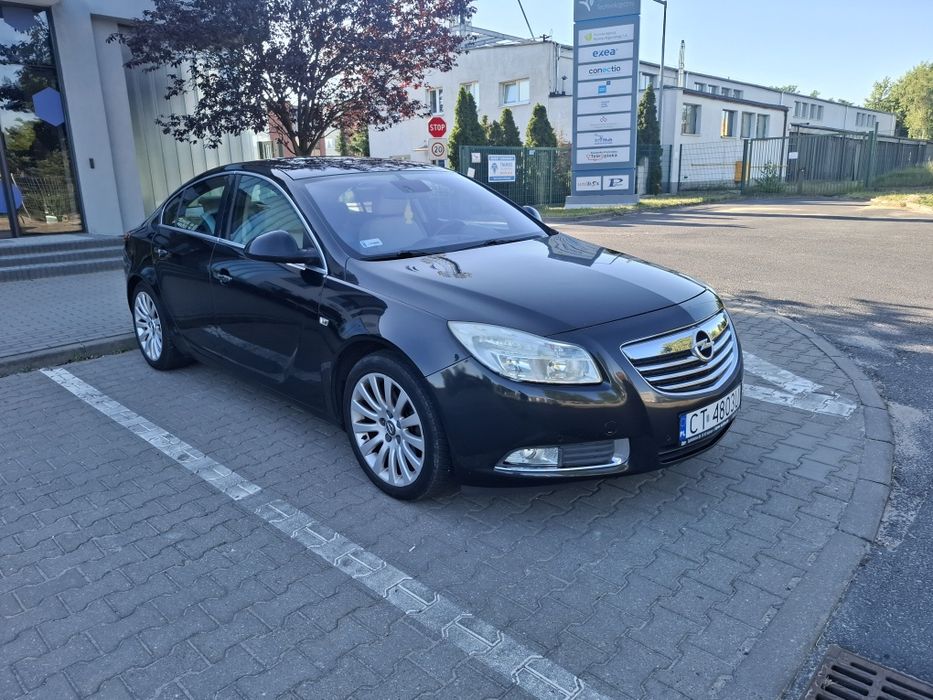 Opel Insigia  2010 rok