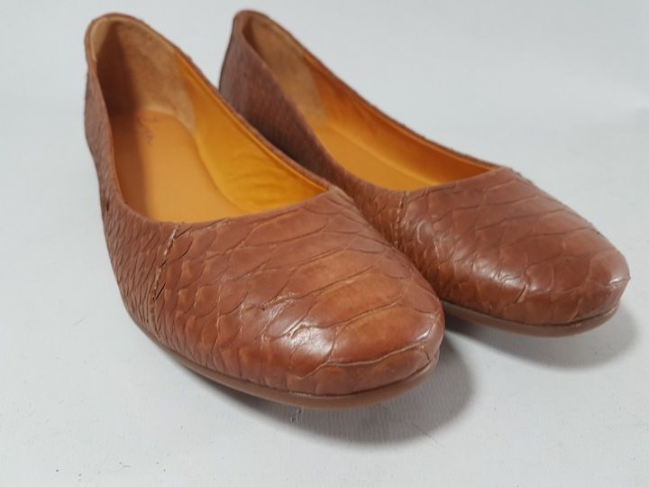 ZIGN balerinki damskie nowe SKÓRA R 37
