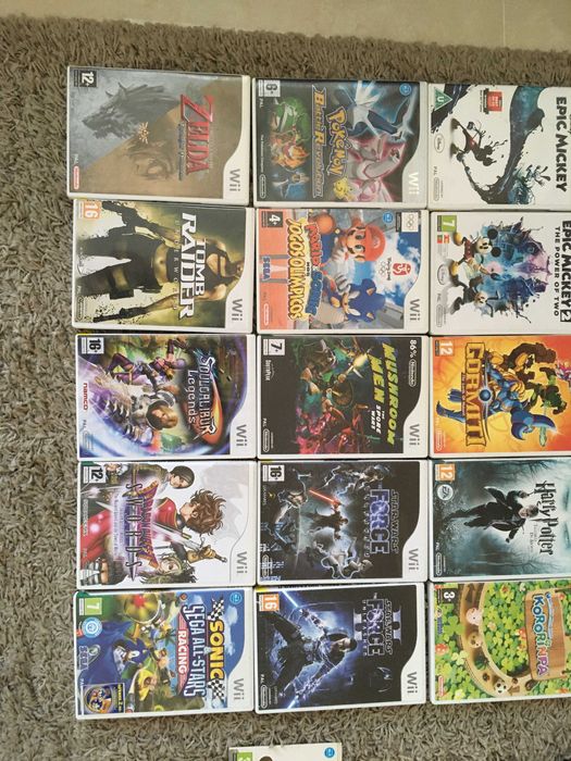 2 Wii Consoles + 2 Steering Wheels + 21 Games64564135964545123