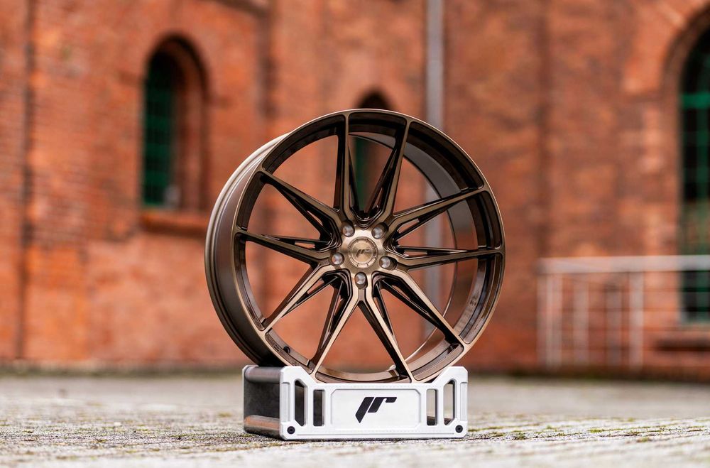 Felgi Japan Racing Flow Form JR44 20" 5x120 5x112 BMW