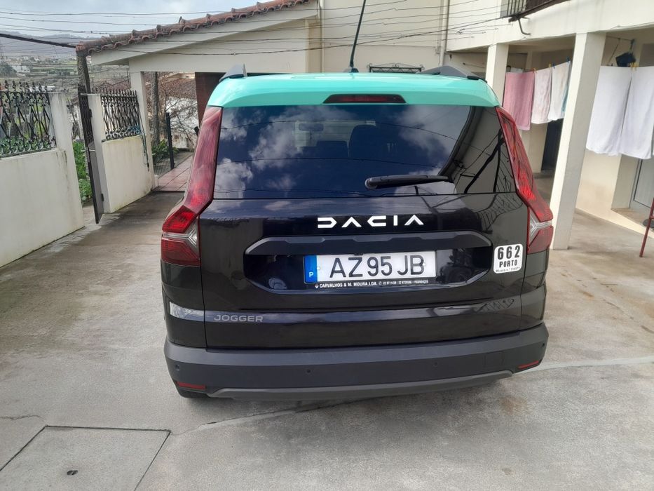 Cedo  licença no Porto com ou sem carro