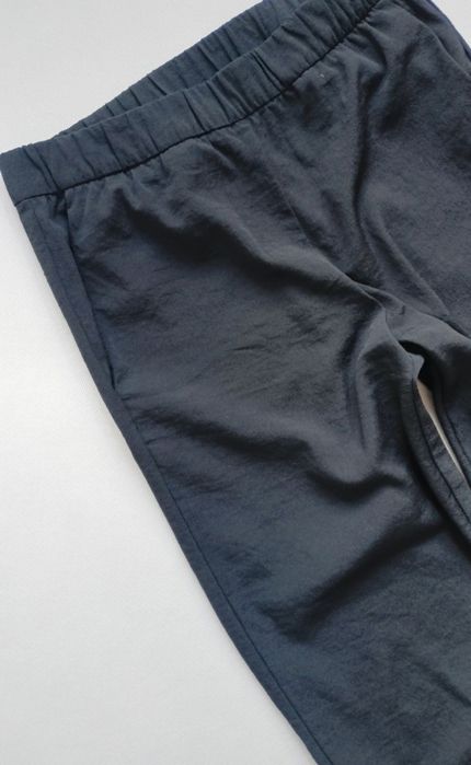 H&M spodnie fason luzny w pasie gumka kieszen