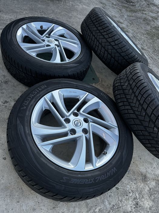 Диски 5/114,3 R17 +Зимові шини Nissan Qasqai Juke Roque X-Trail Kadjar