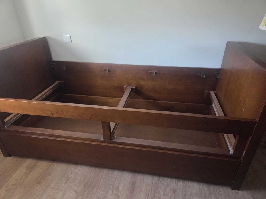 Cama dupla de solteiro com gavetões