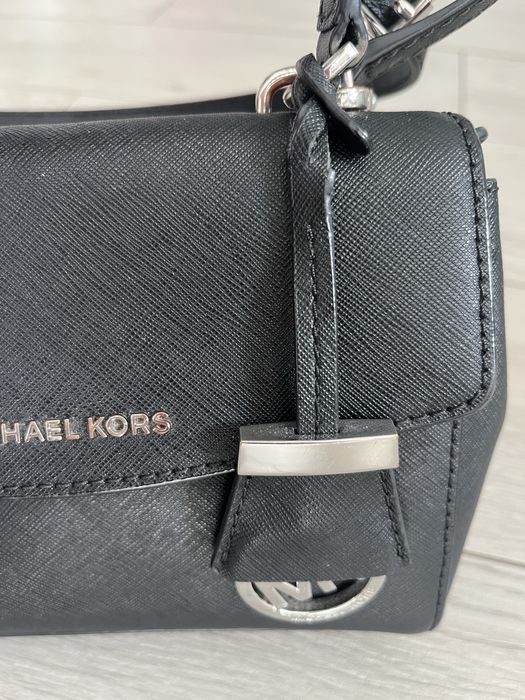 Сумочка Michael Kors Ava extra small