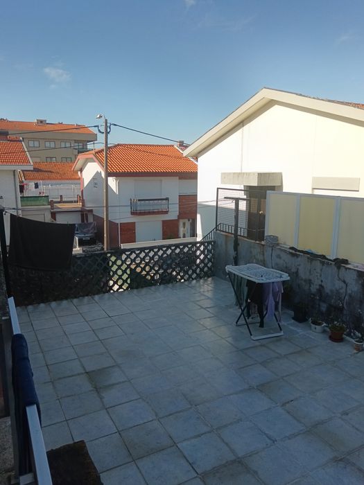 Quarto para arrendar