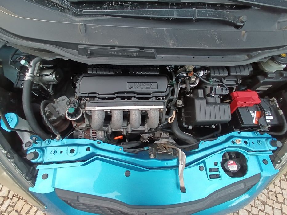 Honda Jazz gasolina engate reboque