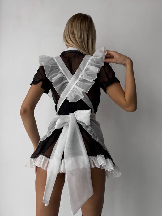 Еротична білизна, розкішний образ школярки сукня, фартушрк, панчохи