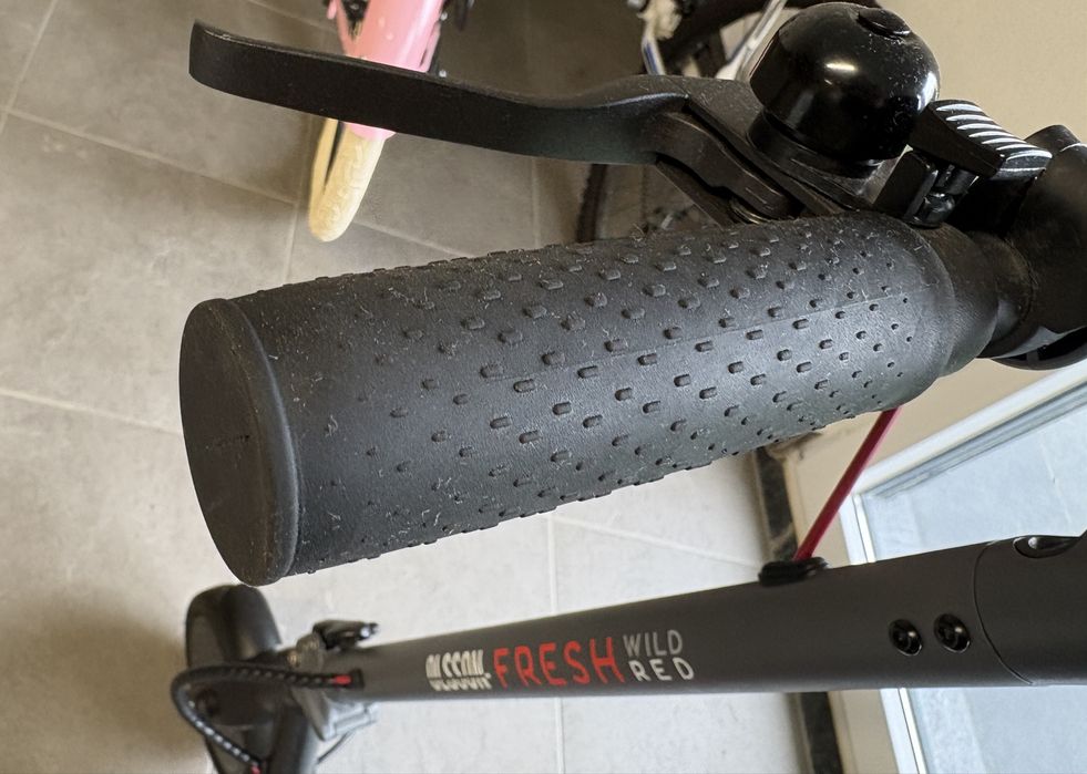 Trotinete eletrica Olsson Fresh Wild Red 8,5’’