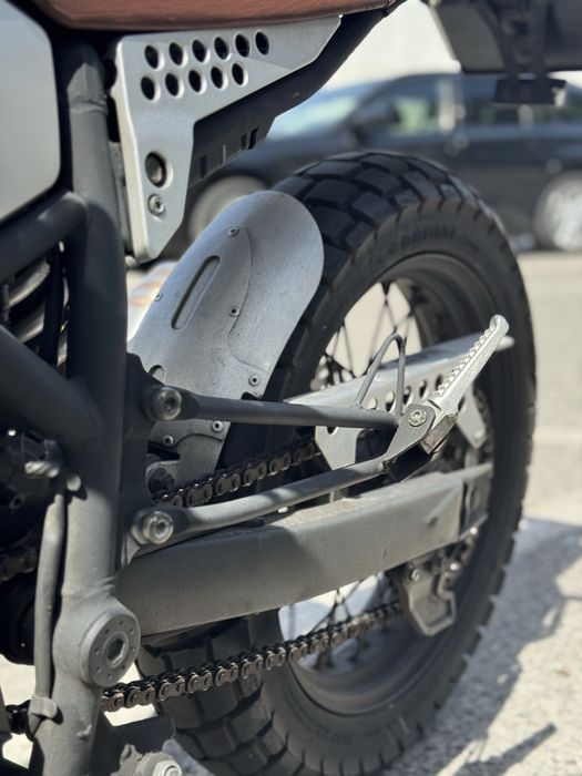 Mitt 125 DS de 2023 com 5000km