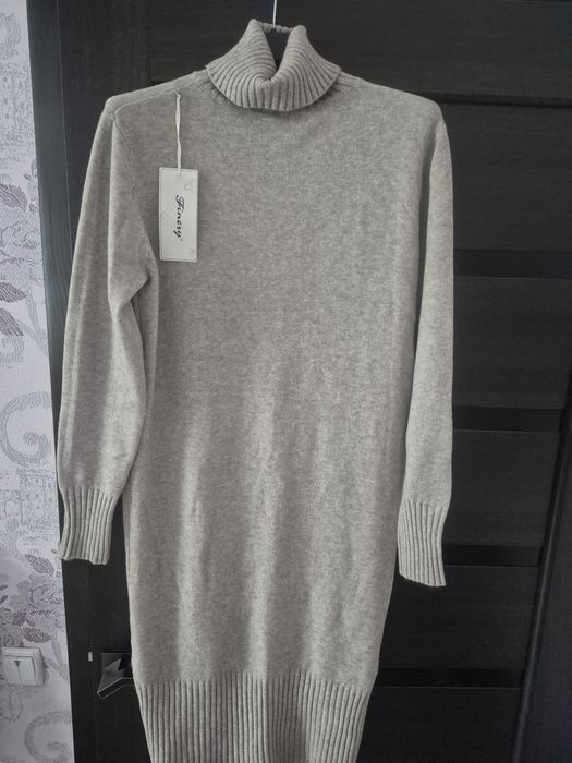 Продам нове плаття