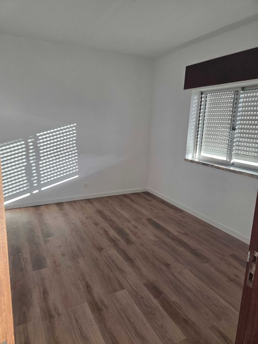 Aluga-se T2 -  Castelo Branco (perto Modelo)