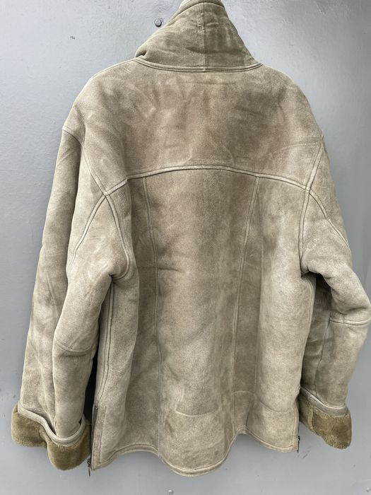 Поодам дублёнку