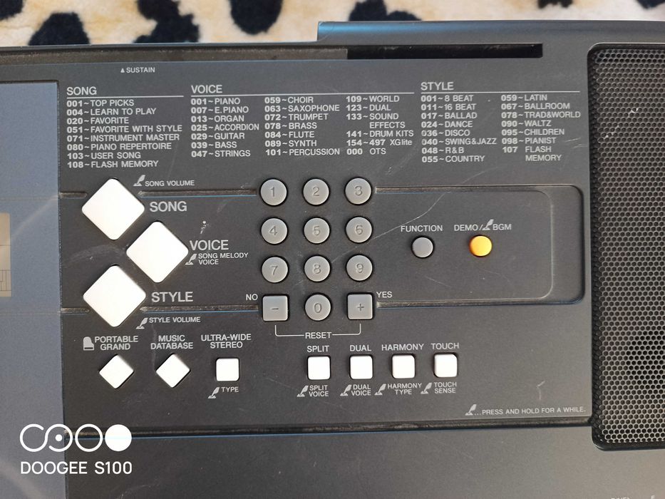Синтезатор Ямаха Yamaha PSR - E333