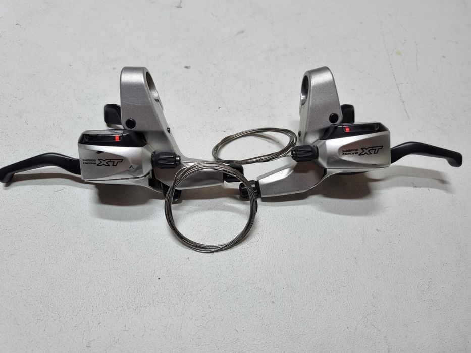 Klamkomanetki Deore XT m760 3x9s