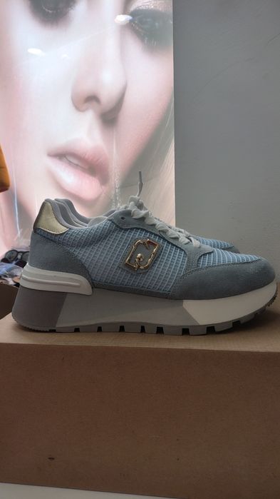 damskie sneakersy marki Liu Jo z modelu Amazing 25 rozmiar 39