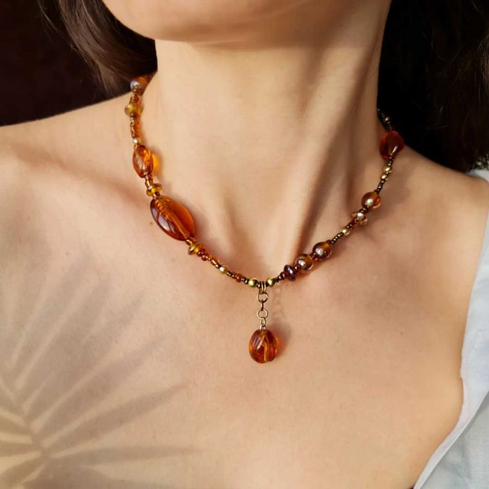 ręcznie robiony naszyjnik