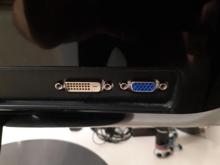 Monitor LCD, retroiluminação LED 247E3LSU2/00