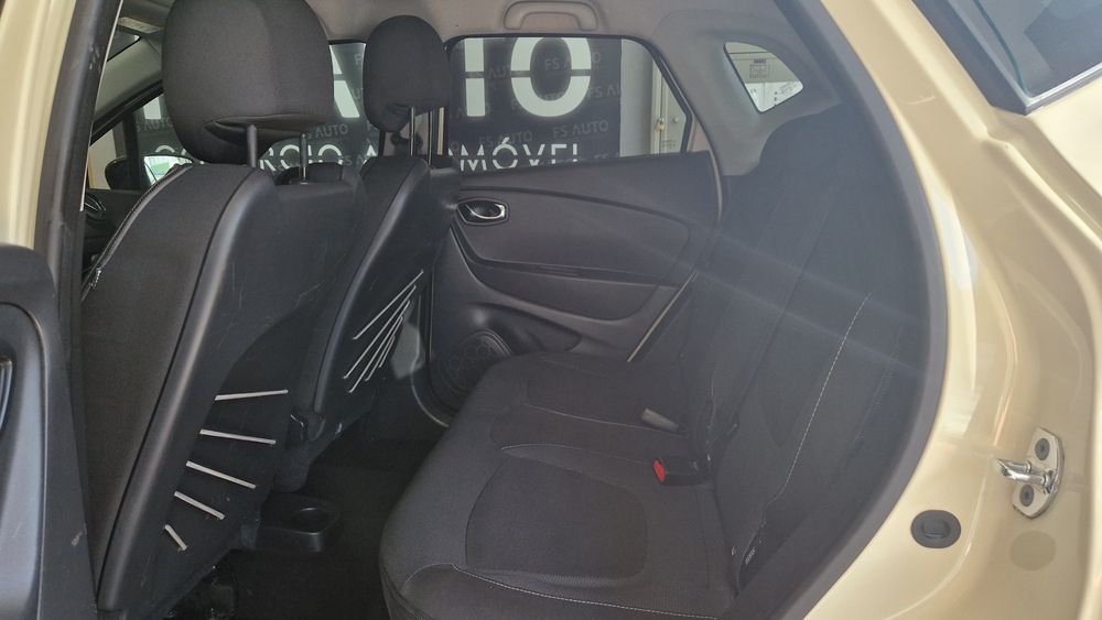 Renault Captur 1.5 dCI 90 Intens. *DESDE 182€ MÊS*