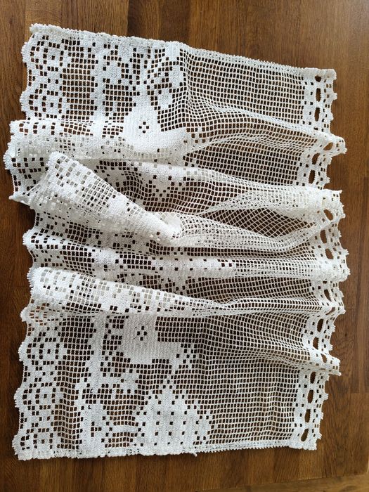 Zazdrosna/ firanka w okno