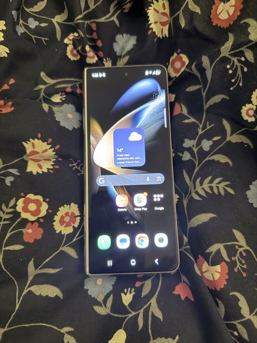 Samsung Galaxy Z Fold 4 512GB DUAL SIM beżowy stan BDB