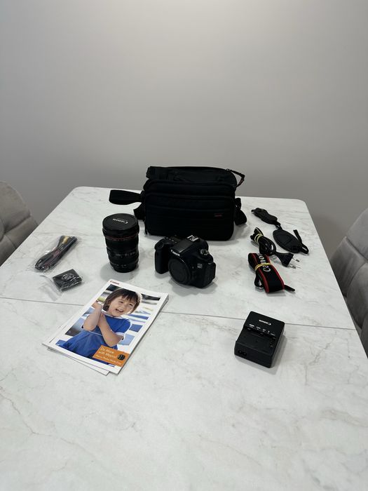 Cenon EOS 60D+Cenon Lens EF 17-40mm 1:4 L USM