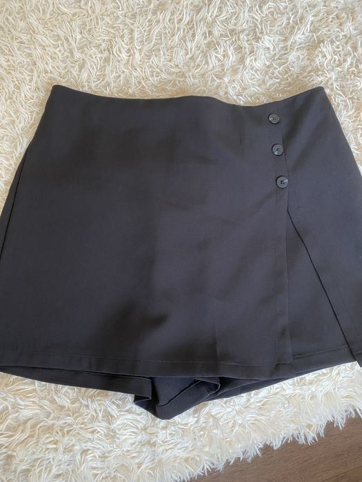 Шорти-юбка Sinsay