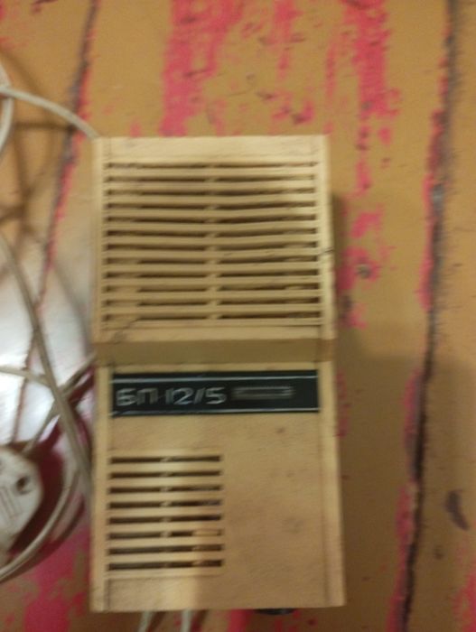 Блок питания 12 в.