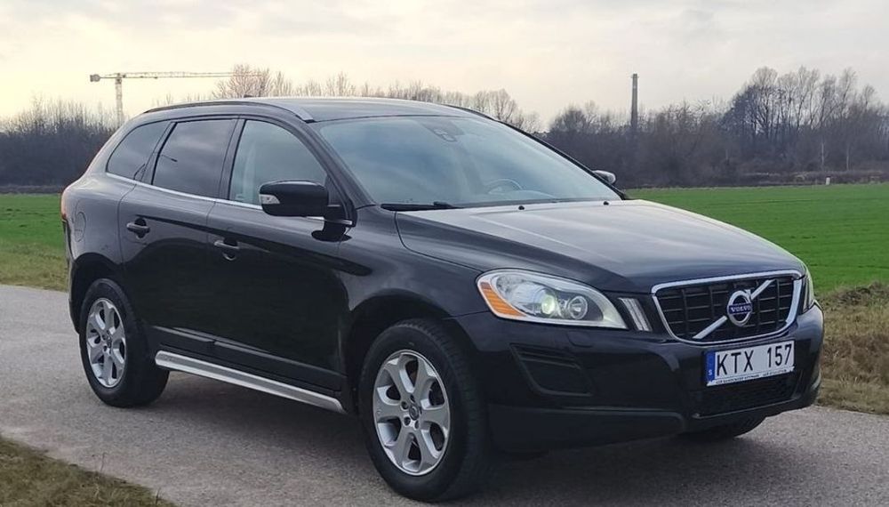 Продам Volvo XC60 2,4 Diesel  у хорошому стані