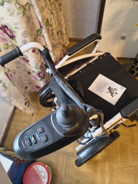 Wózek inwalidzki elektryczny antar