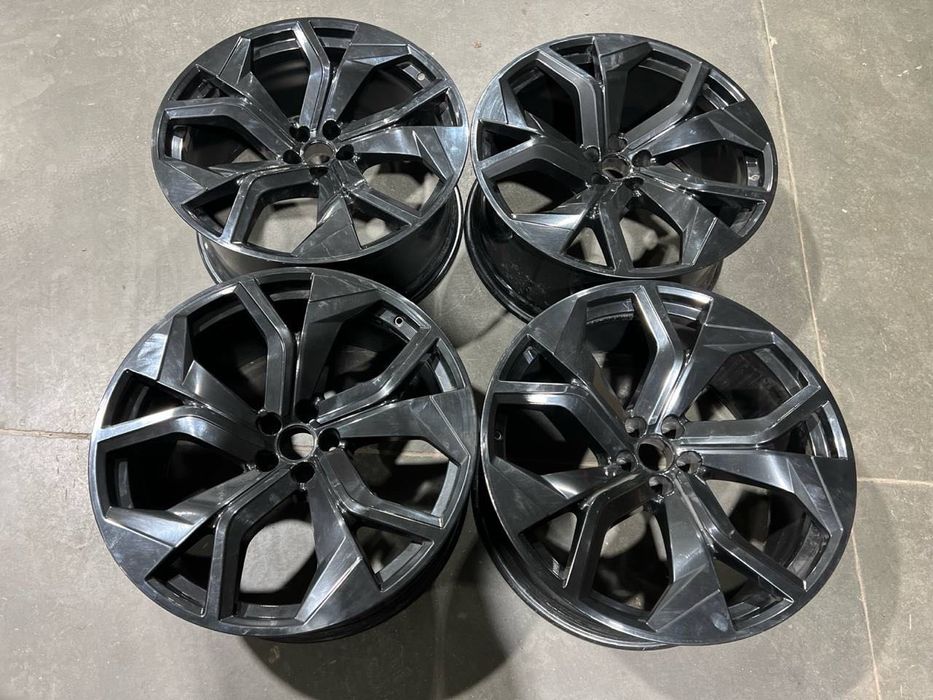Комплект оригинальных дисков R23 Audi RSQ8 SQ8 Q7 Q8 SQ7 RS E-tron